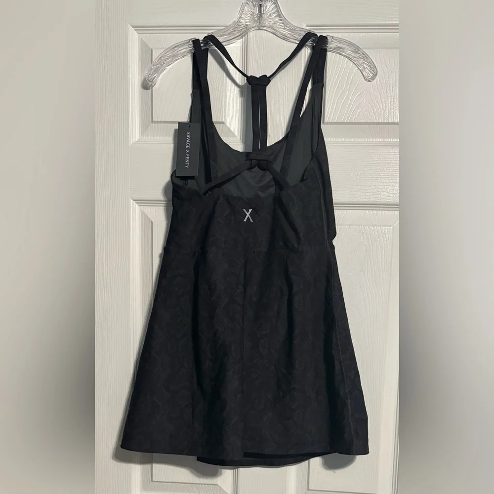 Savage X Fenty Dusky Grey Boa Baddie Print Sporty Dress with Shorts - Picture 7 of 9